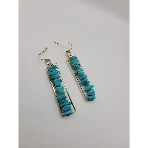 Vintage Blue Chip Bar Earrings Gold Tone Rectangular Dangle Boho Pierced Jewelry - Picture 10 of 11